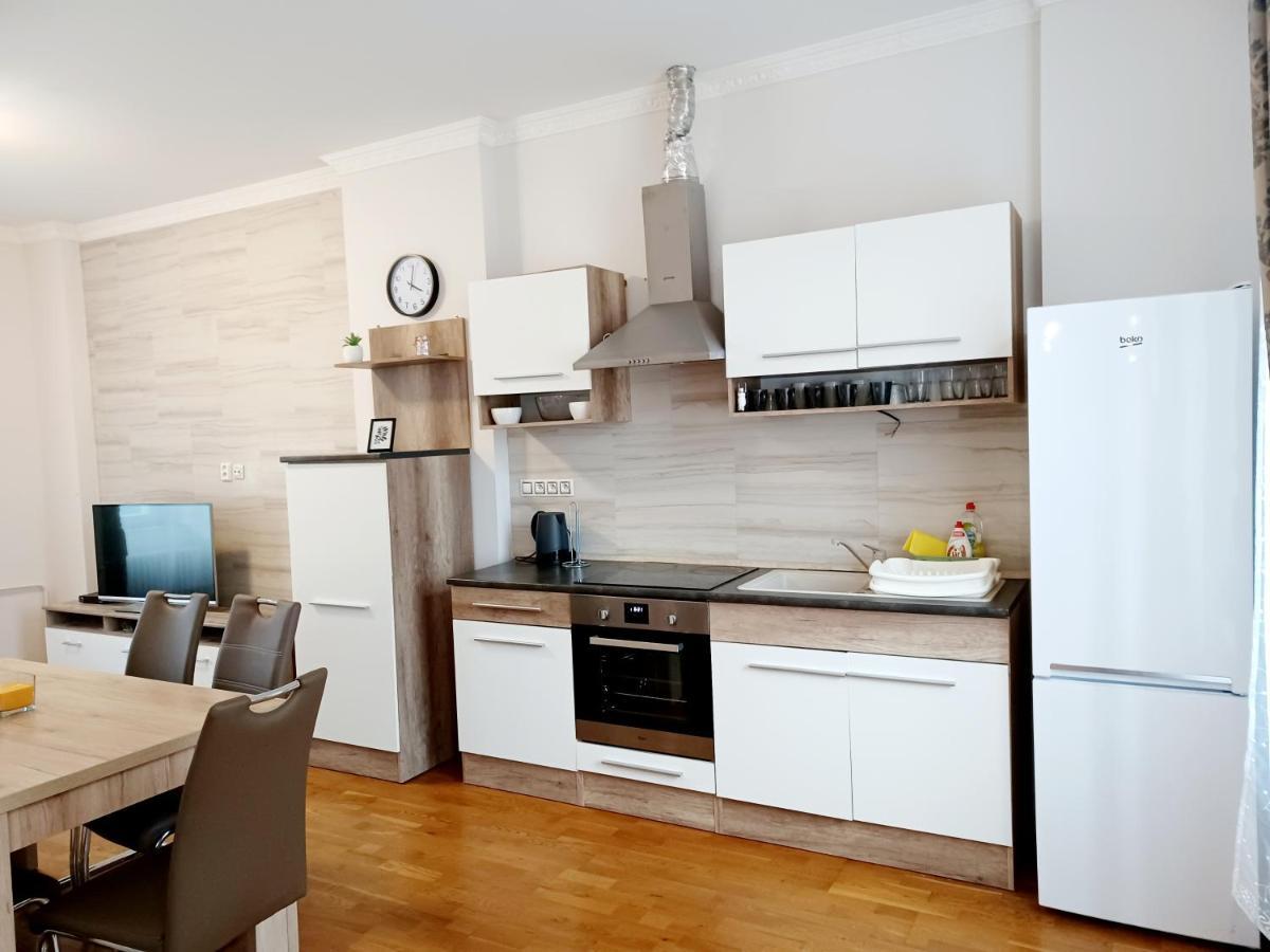 Apartment Hlavni Marianske Lazne Exterior photo
